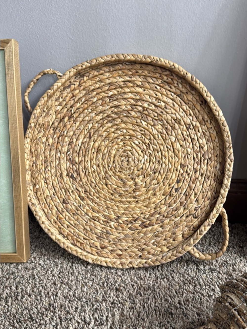 Natural Woven Seagrass Round Serving Tray with Handles